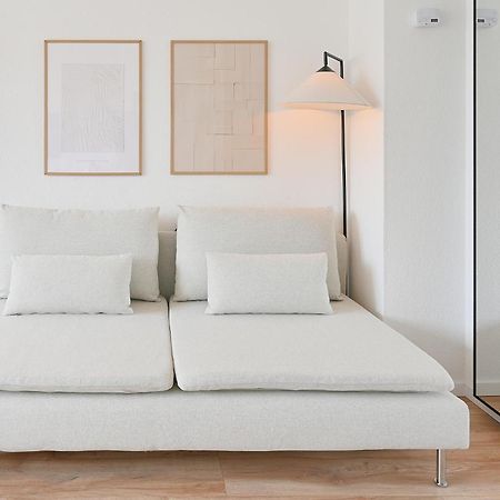 Beautiful And Stylish 1-Bedroom With Kitchen And King Size Bed Wuppertal Eksteriør billede