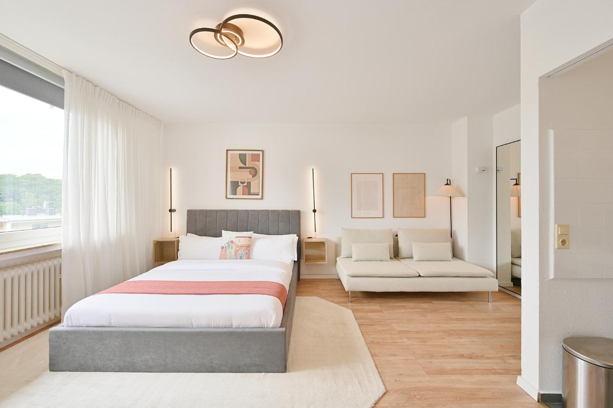 Beautiful And Stylish 1-Bedroom With Kitchen And King Size Bed Wuppertal Eksteriør billede