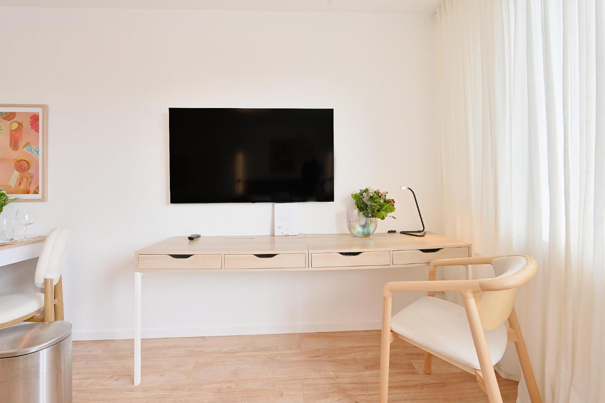 Beautiful And Stylish 1-Bedroom With Kitchen And King Size Bed Wuppertal Eksteriør billede